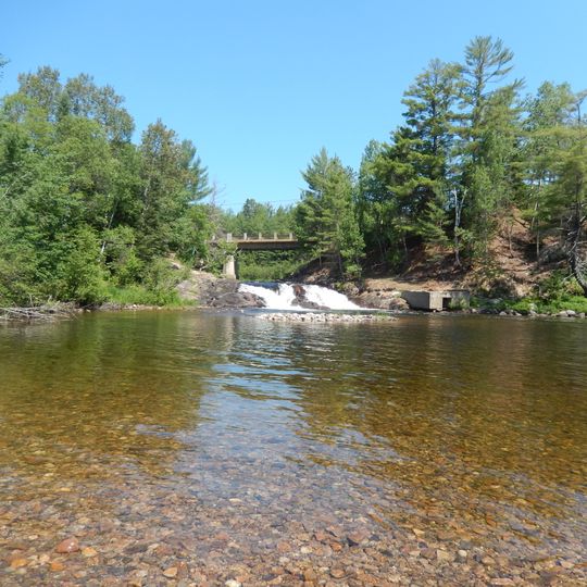 Chute aux Épinettes Rouges