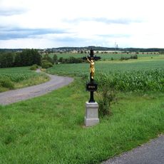 Kříž u rozcestí severně od Konětop