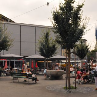 Brunnen Löwenplatz
