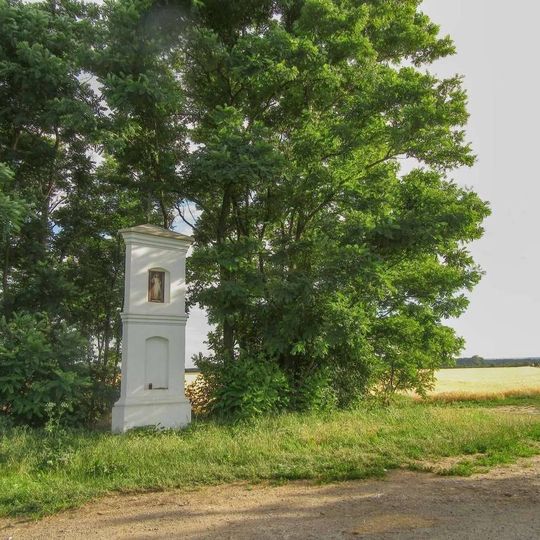Boží muka u Hnojic na rozcestí do polí