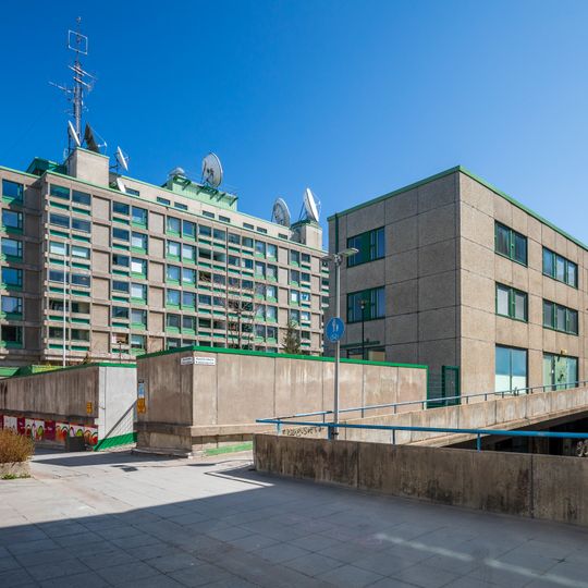 Asemapäällikönhovi Building