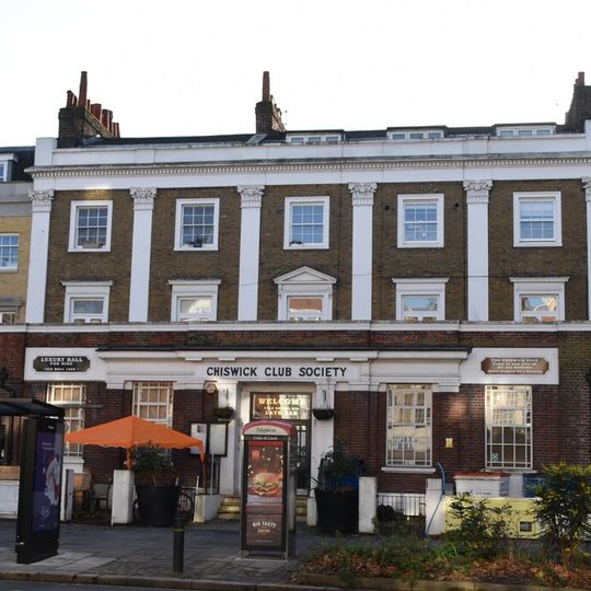 11, Chiswick High Road W4