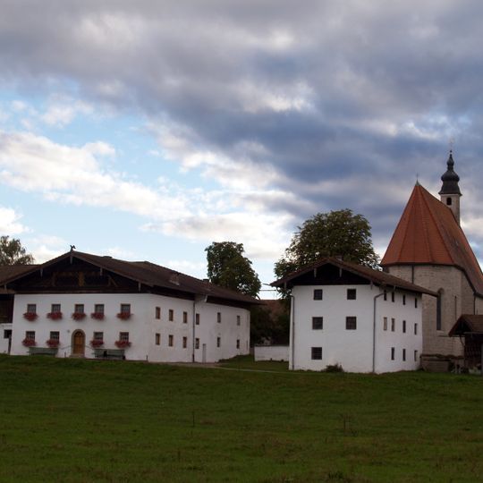 Kirchhof 5