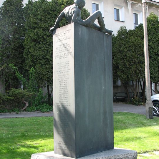 Pomnik ofiar katastrofy lotniczej w 1980 roku w Warszawie