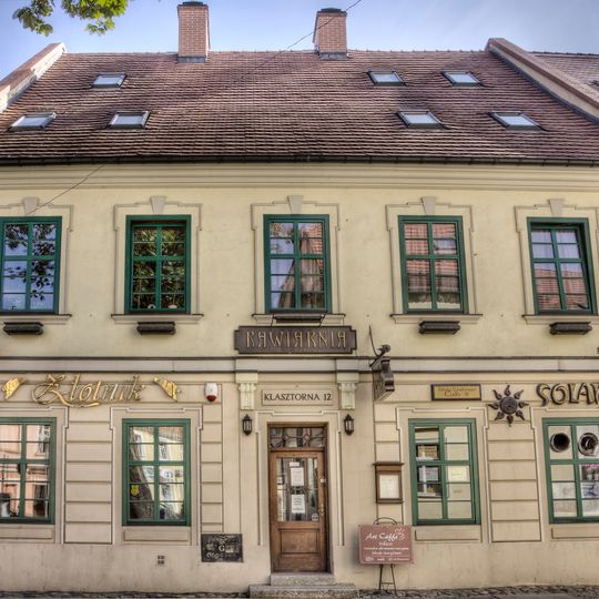 12 Klasztorna Street, Dzierżoniów