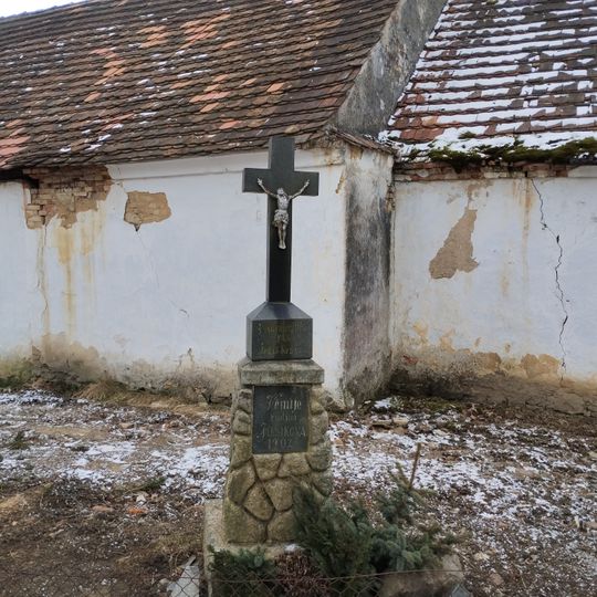 Kříž u čp. 2