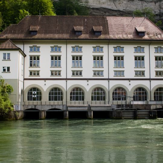Centrale énergétique de la Maigrauge, ancienne usine hydraulique, barrage et usine thermique