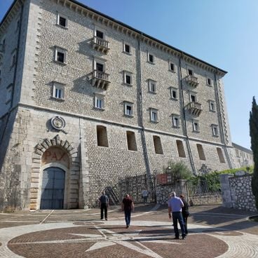Lázio na Itália: locais principais, história romana, vilas e vilarejos