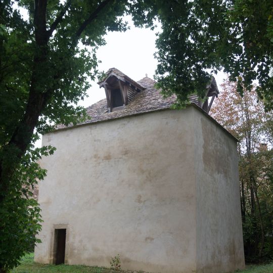 Colombier du château de Posanges