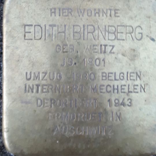 Stolperstein en memoria de Edith Birnberg