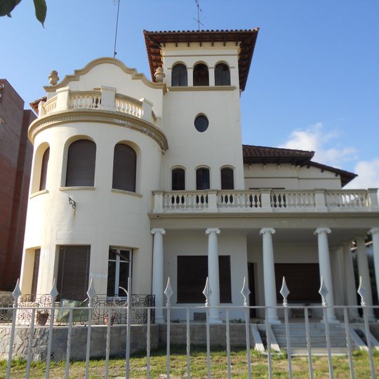 Building in passeig Marítim, 18