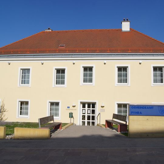 Rathaus/Gemeindeamt, ehem. Musterschule