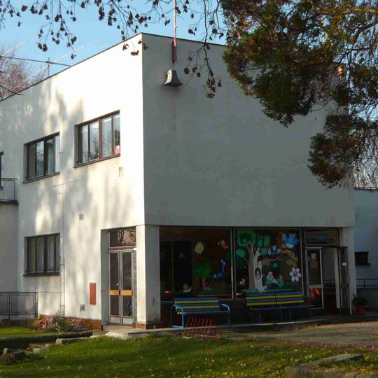 Vila Gočárova pro rodinu Sochorových