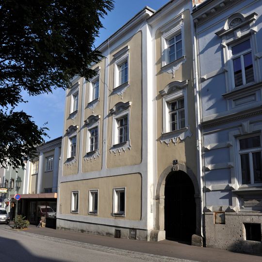 Bürgerhaus, Zum goldenen Ring