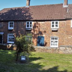 1 and 3, Russell Street