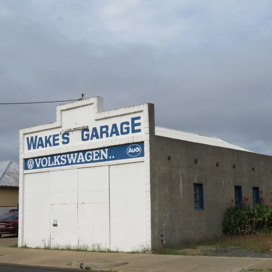 Wake's Garage Group