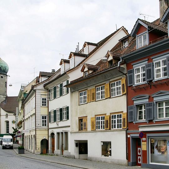 Wohn- und Geschäftshaus