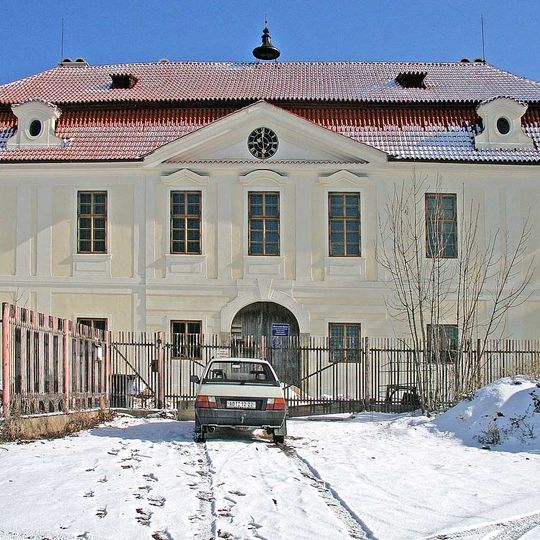 Bečváry Castle