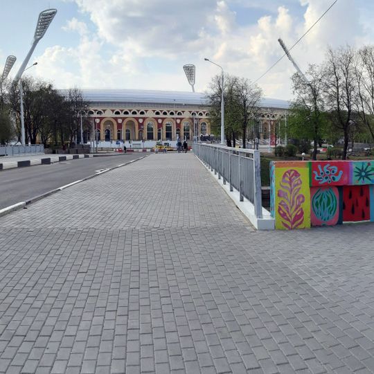 Мост па Кастрычніцкай вуліцы