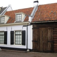 Jan Massenstraat 2, Naarden