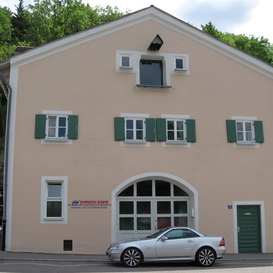 Wohn- und Wirtschaftsgebäude