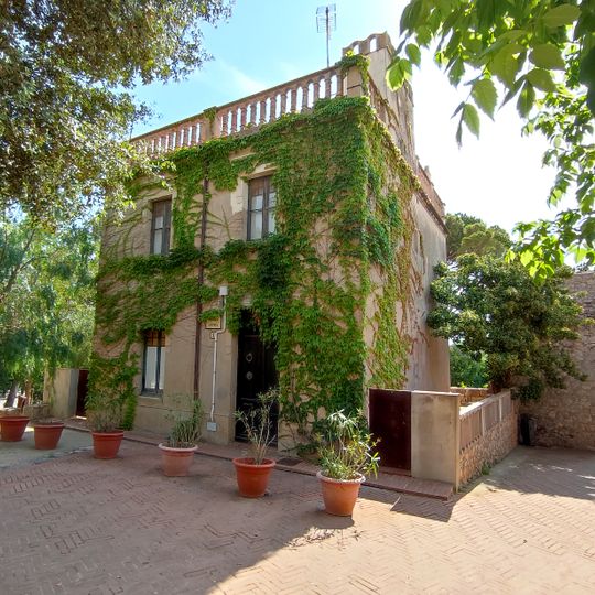 House in plaça Petita, 5