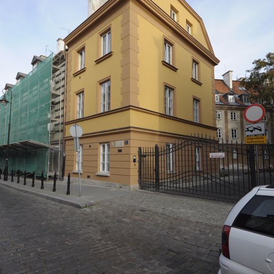 7/9, Kościelna Street in Warsaw