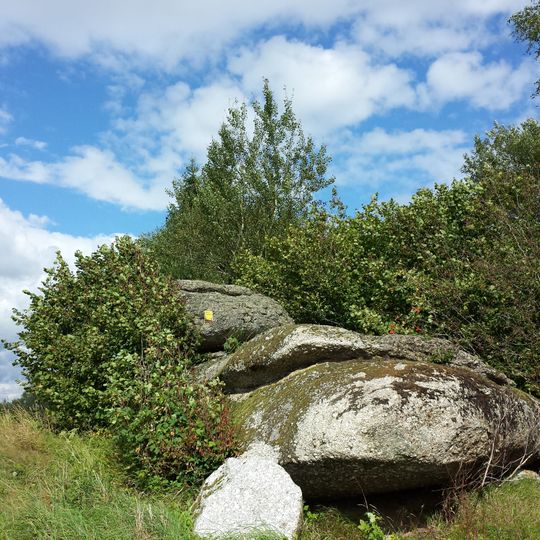 Balanced rock near Altmelon