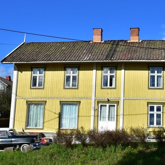 Shoddyfabrikk, Røykenvika