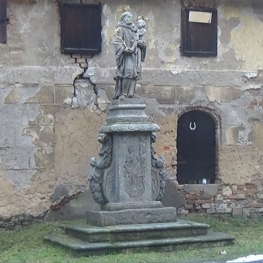 Statue of Saint Anthony of Padua in Michalovy Hory