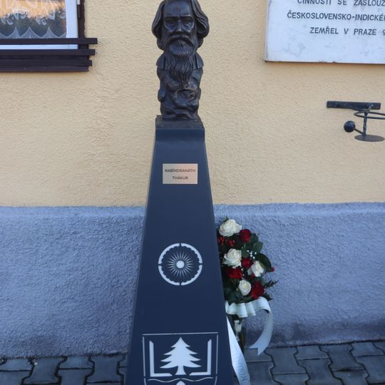 Busta Rabíndranátha Thákura v Komárovicích