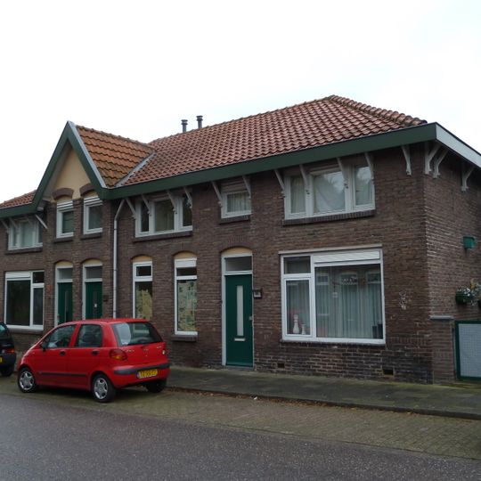 Spoorstraat 46, Nuth
