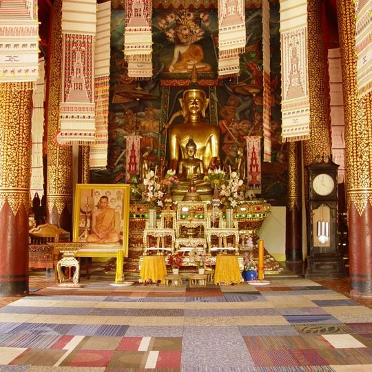 Wat Saen Mueang Ma