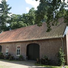 Aerwinkel Castle: tithe barn
