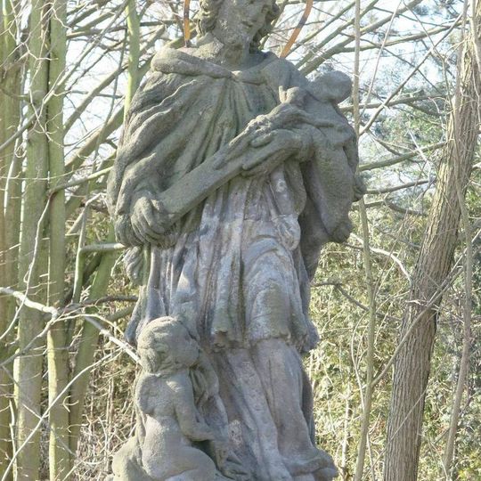 Socha svatého Jana Nepomuckého na mostě přes Valteřický potok v Jezvé