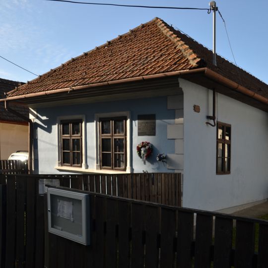 Rodný dom kpt. Nálepku, dom ľudový pamätný