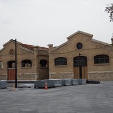 Dos Almacenes de la Estación del Norte de Valencia
