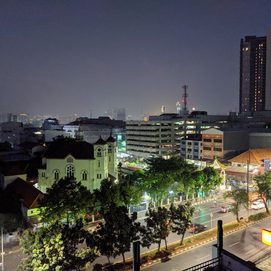 Monoloog Hotel Pasar Baru
