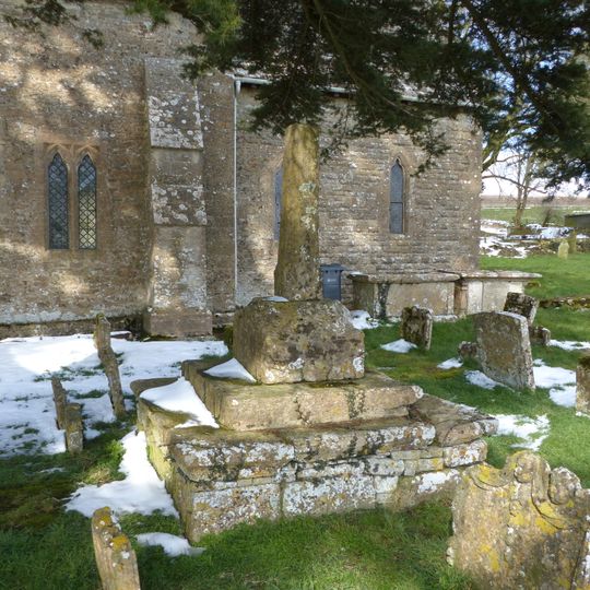 Churchyard cross in St Bartholomew's churchyard