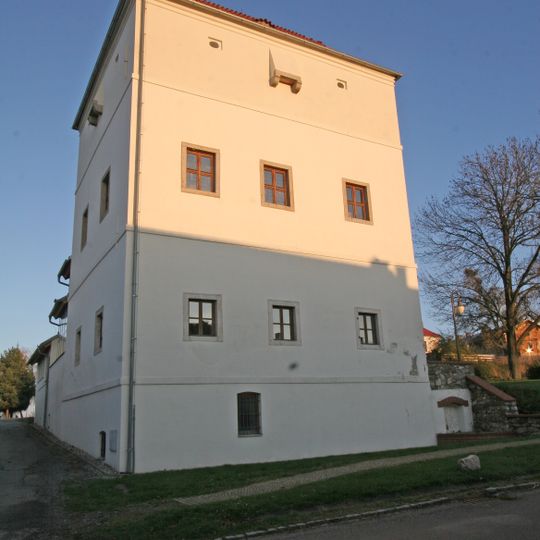 Zámecký komplex Golčův Jeníkov