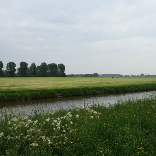 Terrein waarin overblijfselen van bewoning en begraving