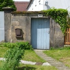 Toreinfahrt und Hofmauer eines Bauernhofes Daube 3