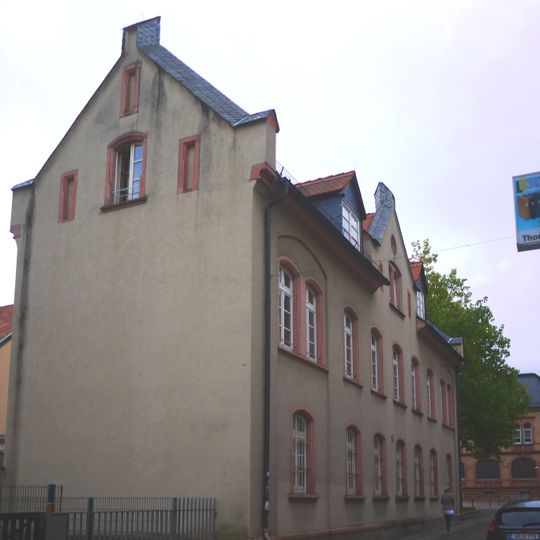 Verwaltungsgebäude