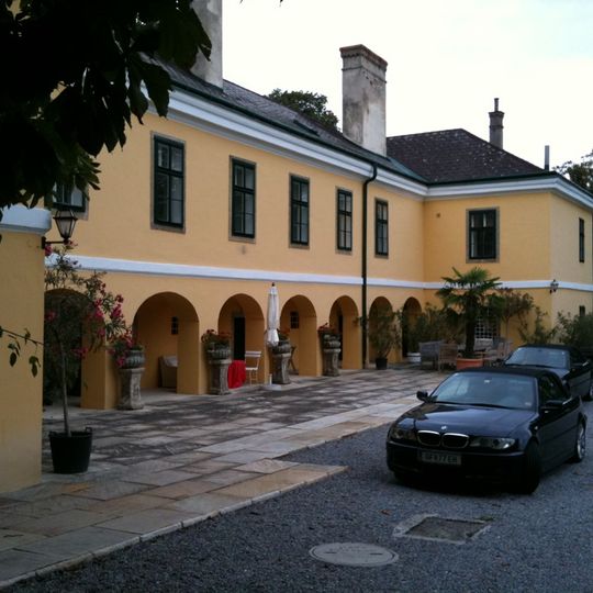 Verwalterhaus des ehem. Schloss Wienerwelten