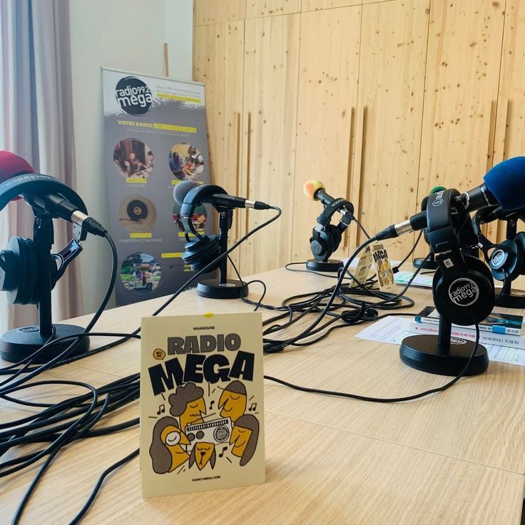 Radio Mega 99.2