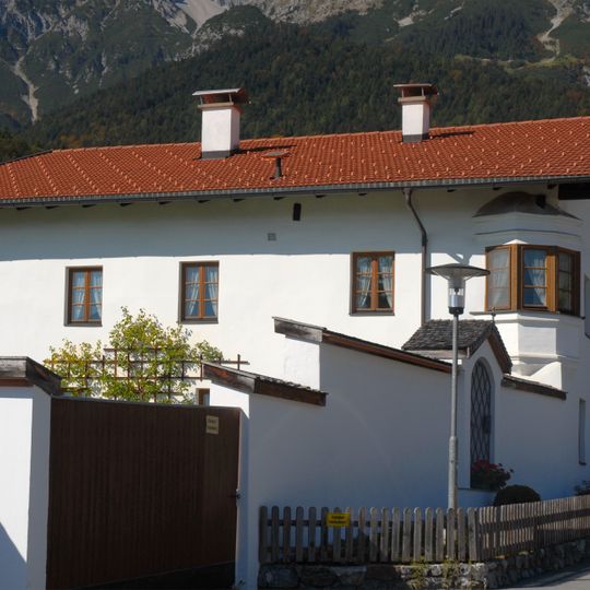 Widum mit Notburga-Bildstock