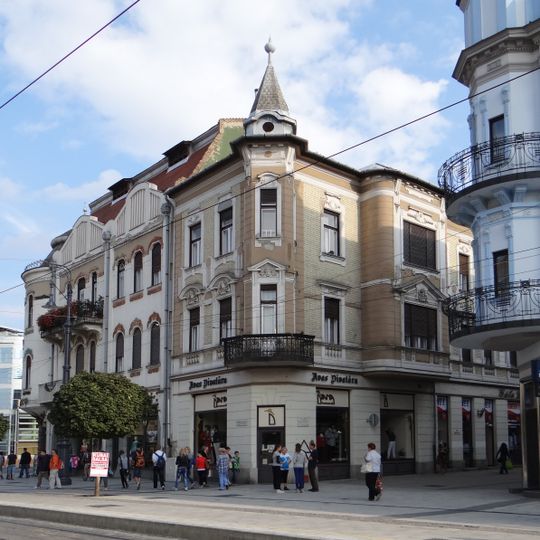 Lloyd Palace, Miskolc