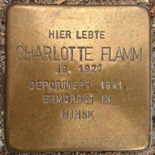 Stolperstein en memoria de Charlotte Flamm