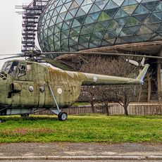 Monument featuring aircraft