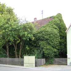 Wohnhaus, ehemaliges Gesindehaus der Brauerei Loibl